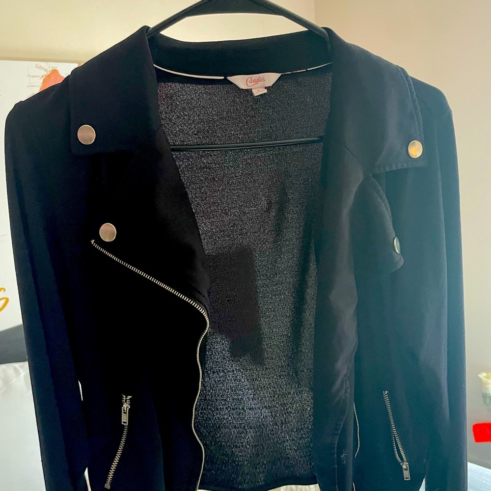 Candied criss cross black jacket zip up